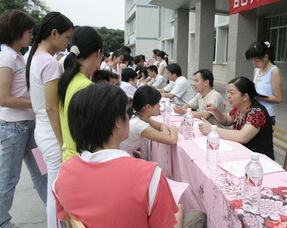 心理健康護航，關愛在身邊——我院開展心理健康現場咨詢服務活動
